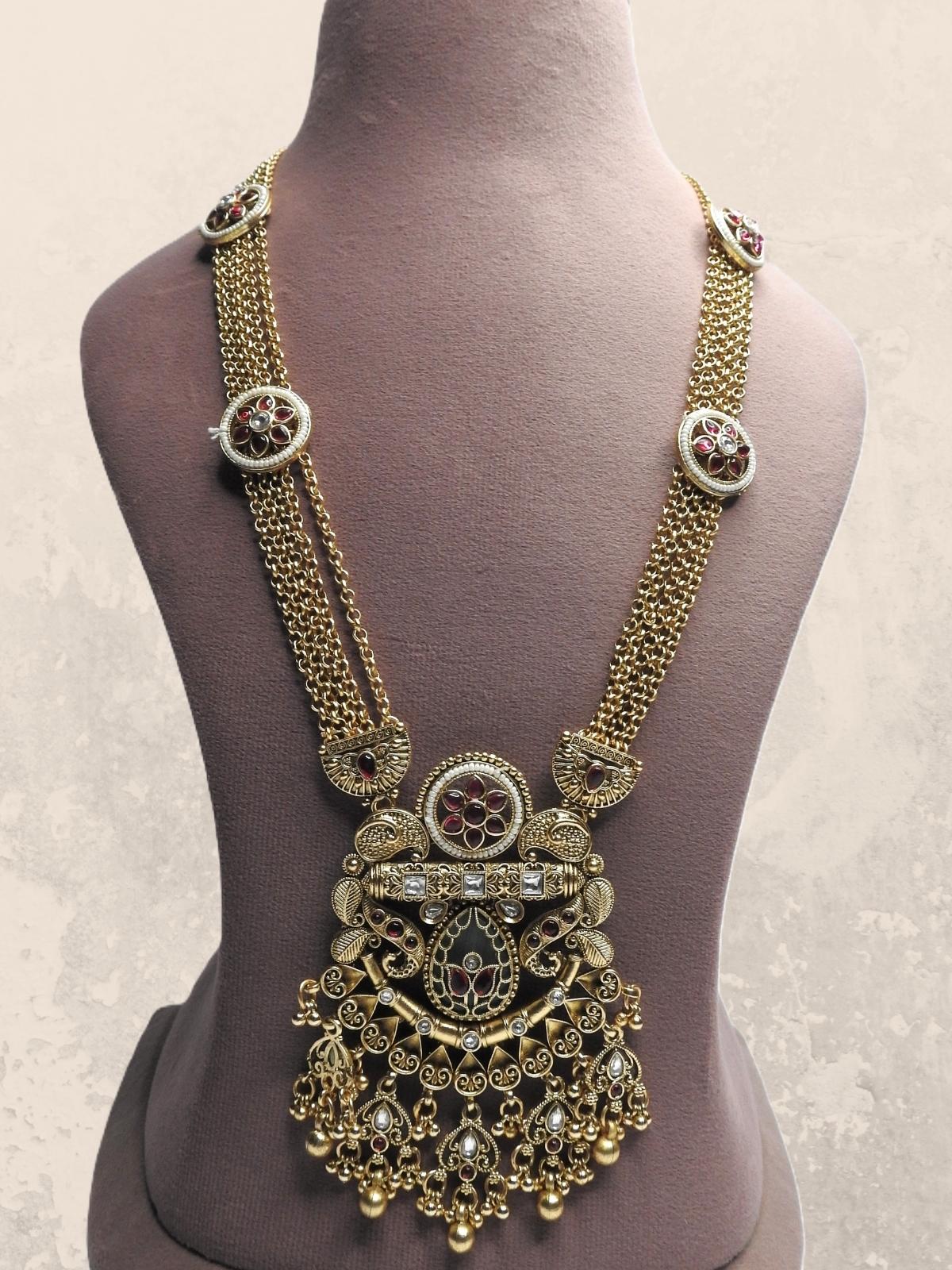 Regal Dynasty Necklace Set