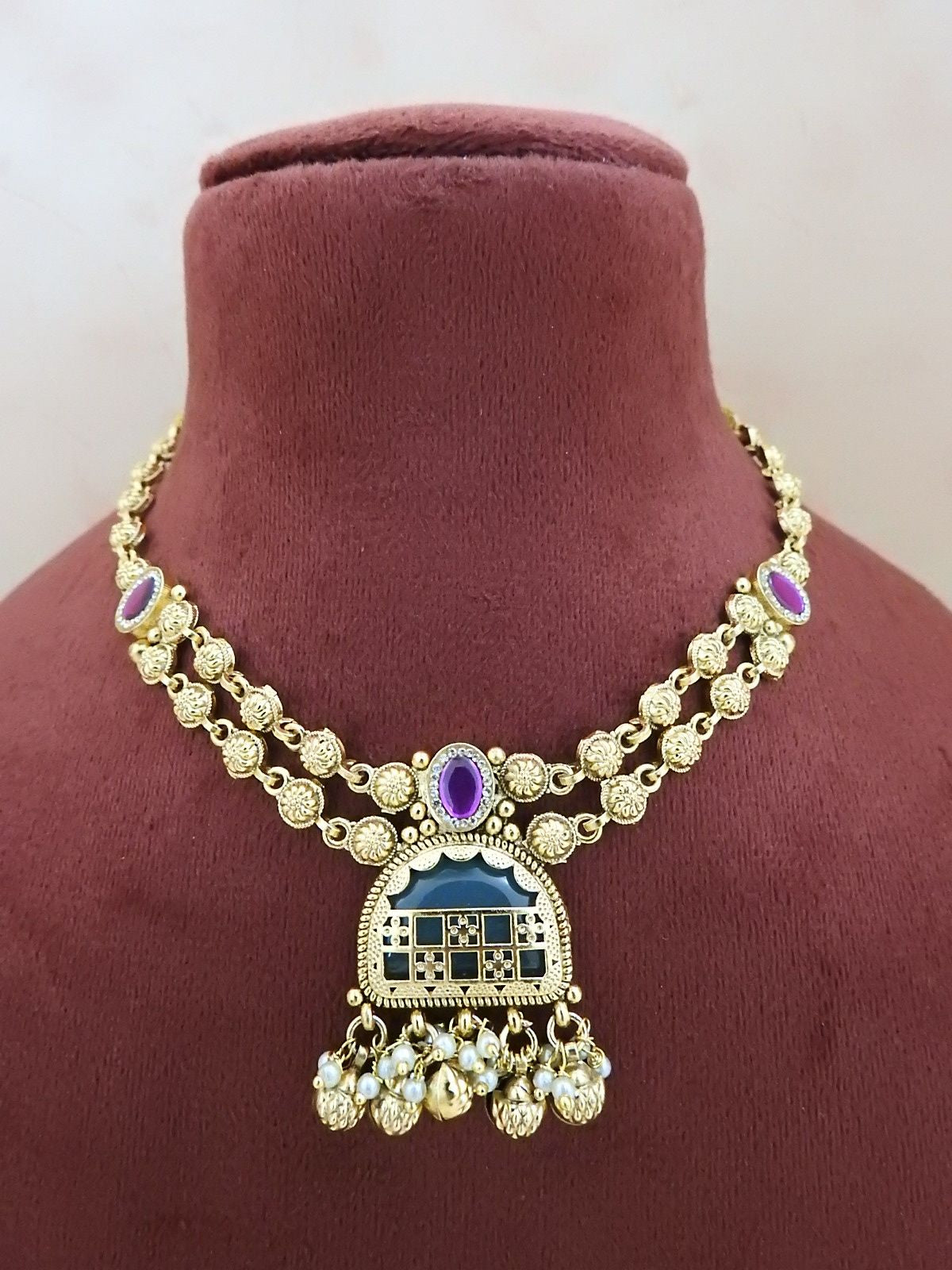 Regal Noor Choker Set