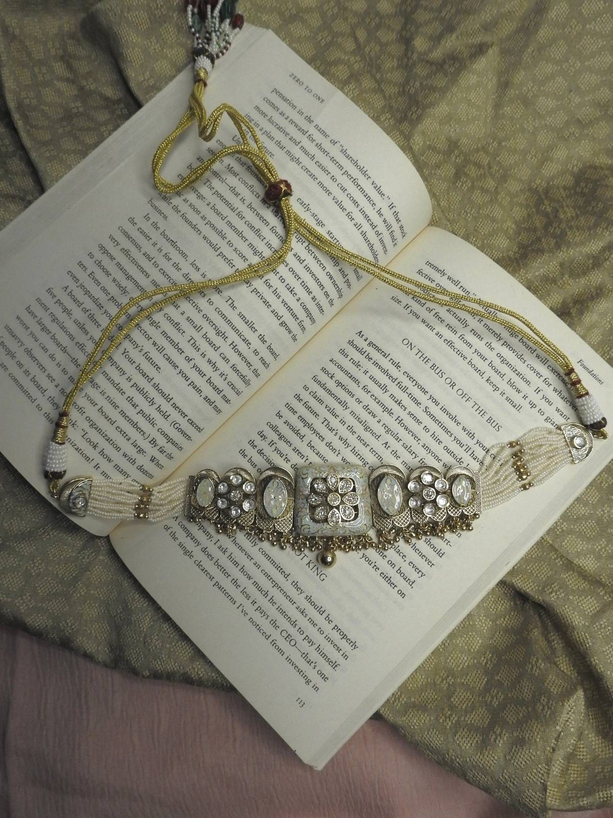 Golden Bloom Choker Set