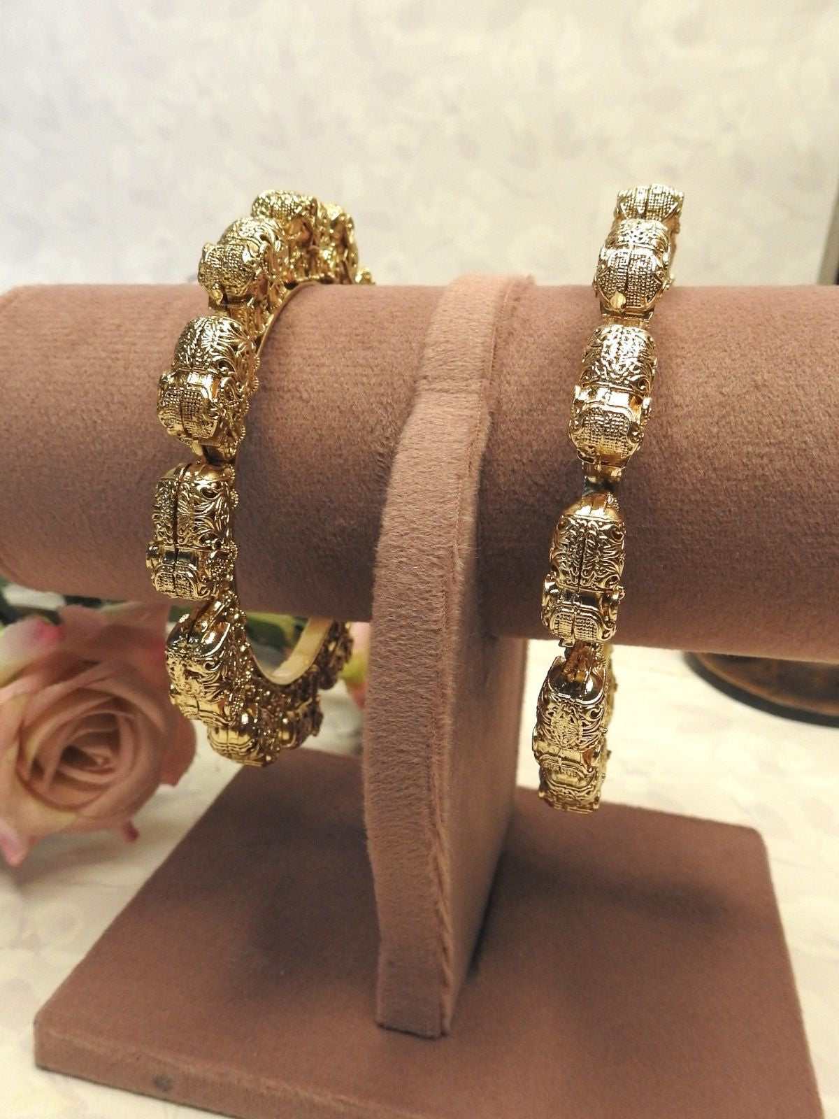 Majestic Elephant Heritage Gold Bangle Set