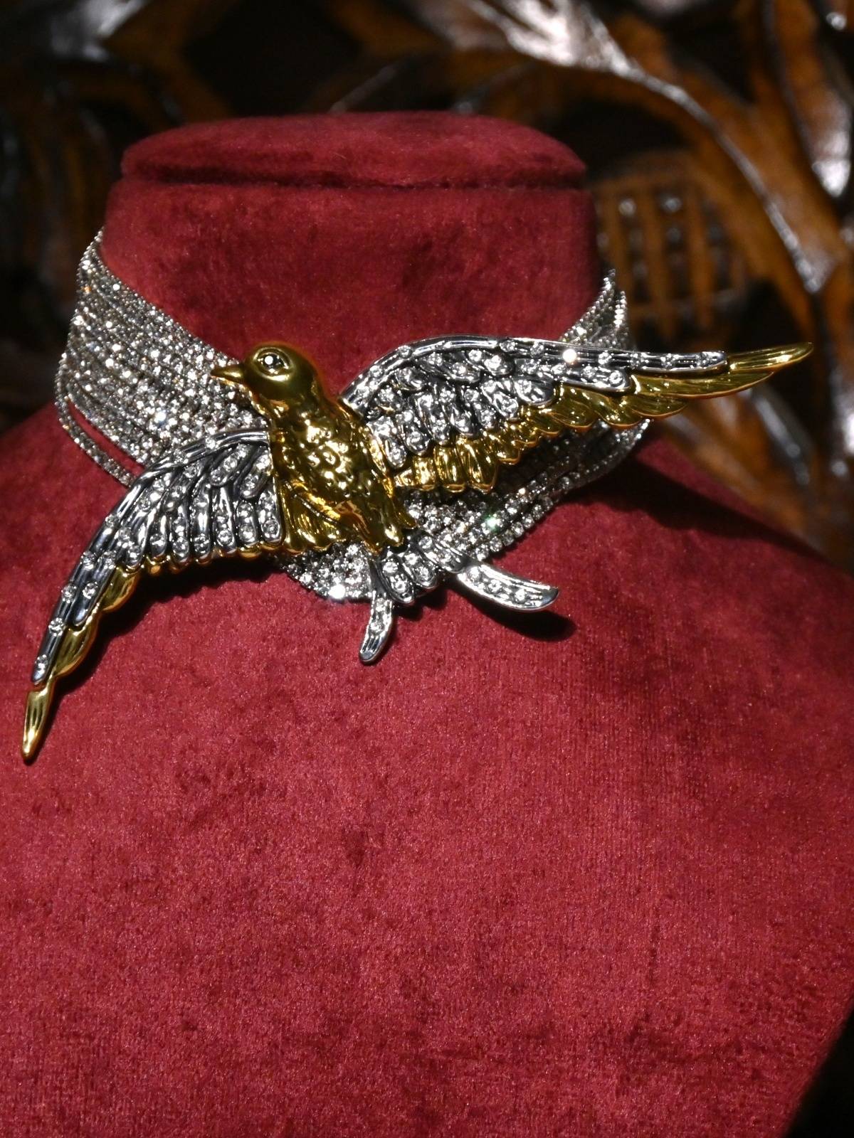 Luxe Bird Motif Statement Choker