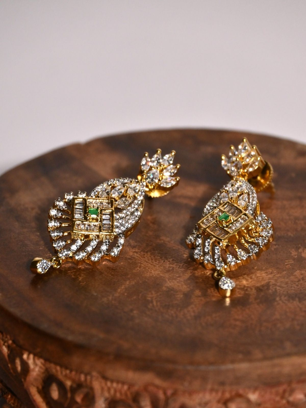 Signature Pendant Set