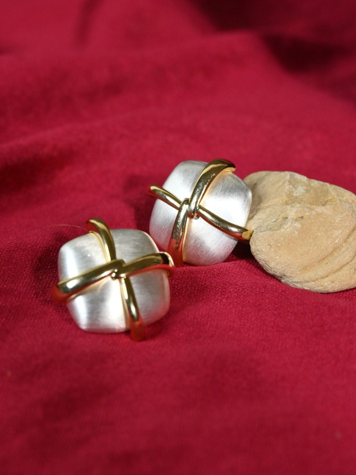 Riva Knot Earrings