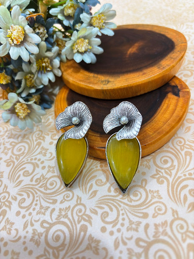 Pearl Petal Drop Earrings