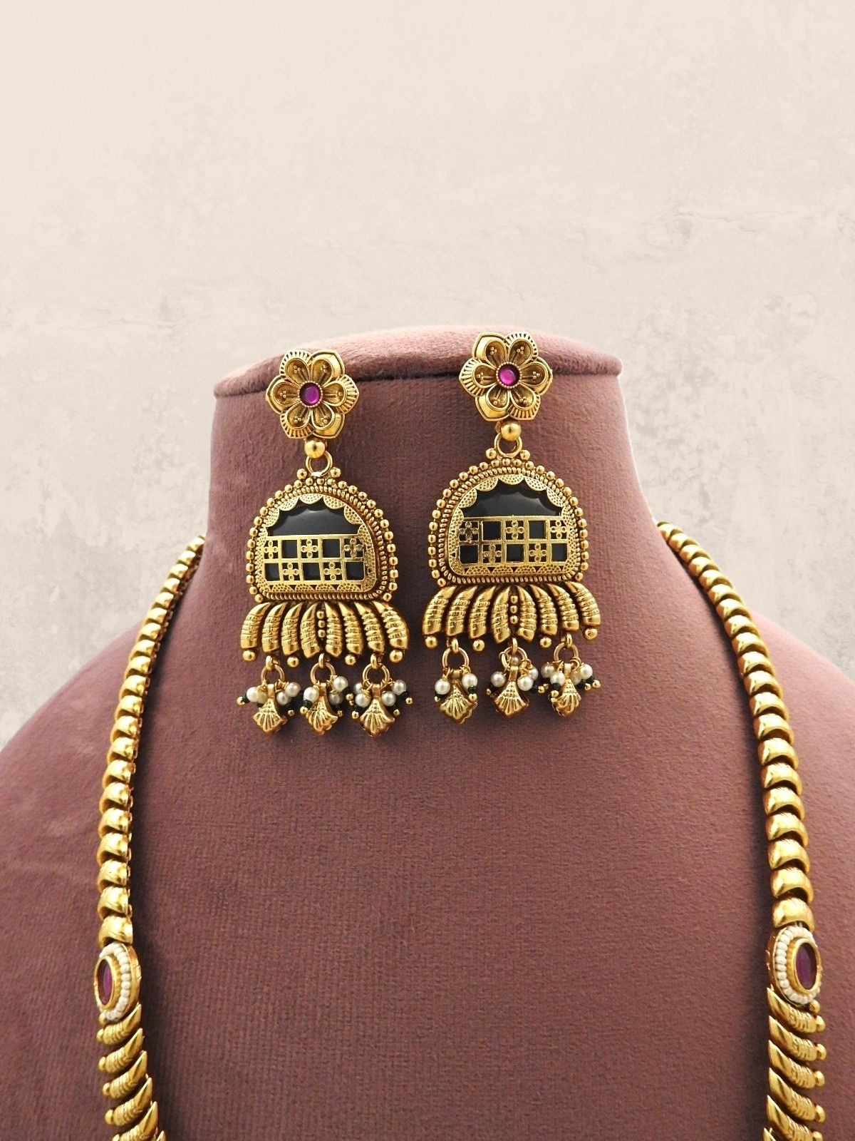 Aarika Heritage Haar Set