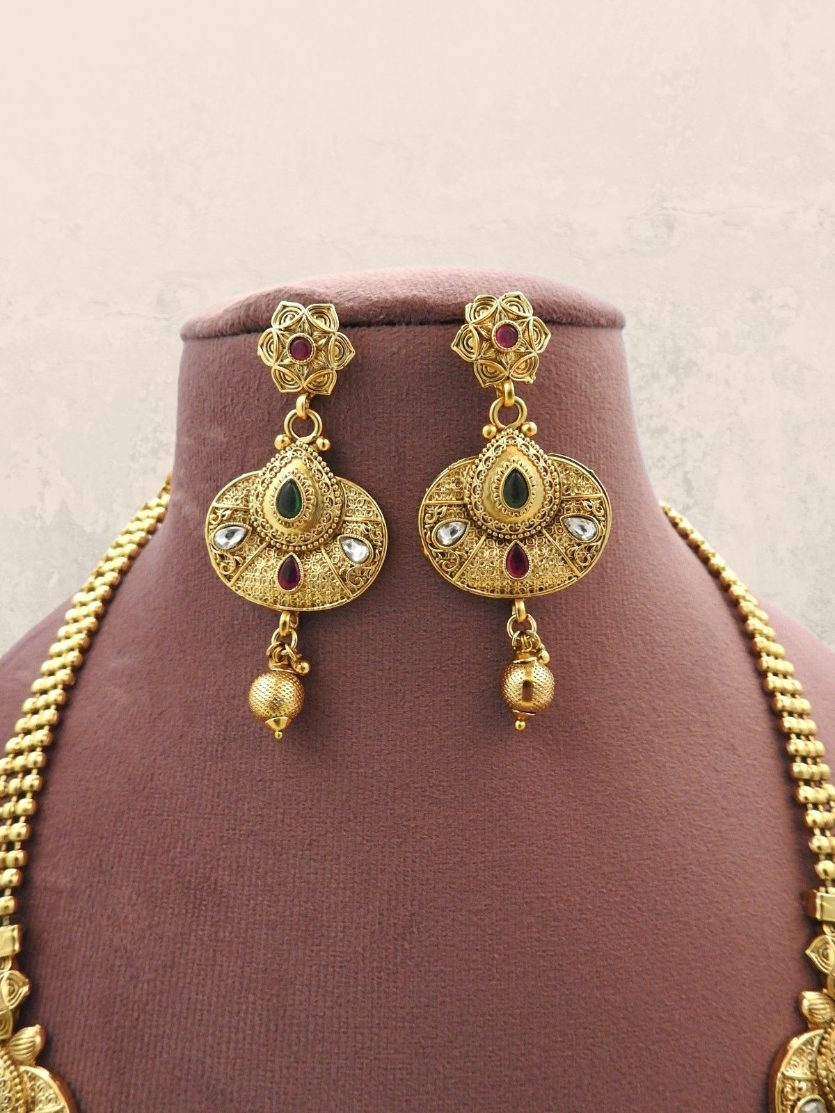 Swarnika Regal Haar Set