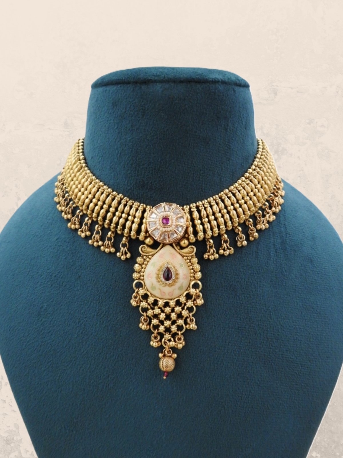 Anvika Royal Necklace Set