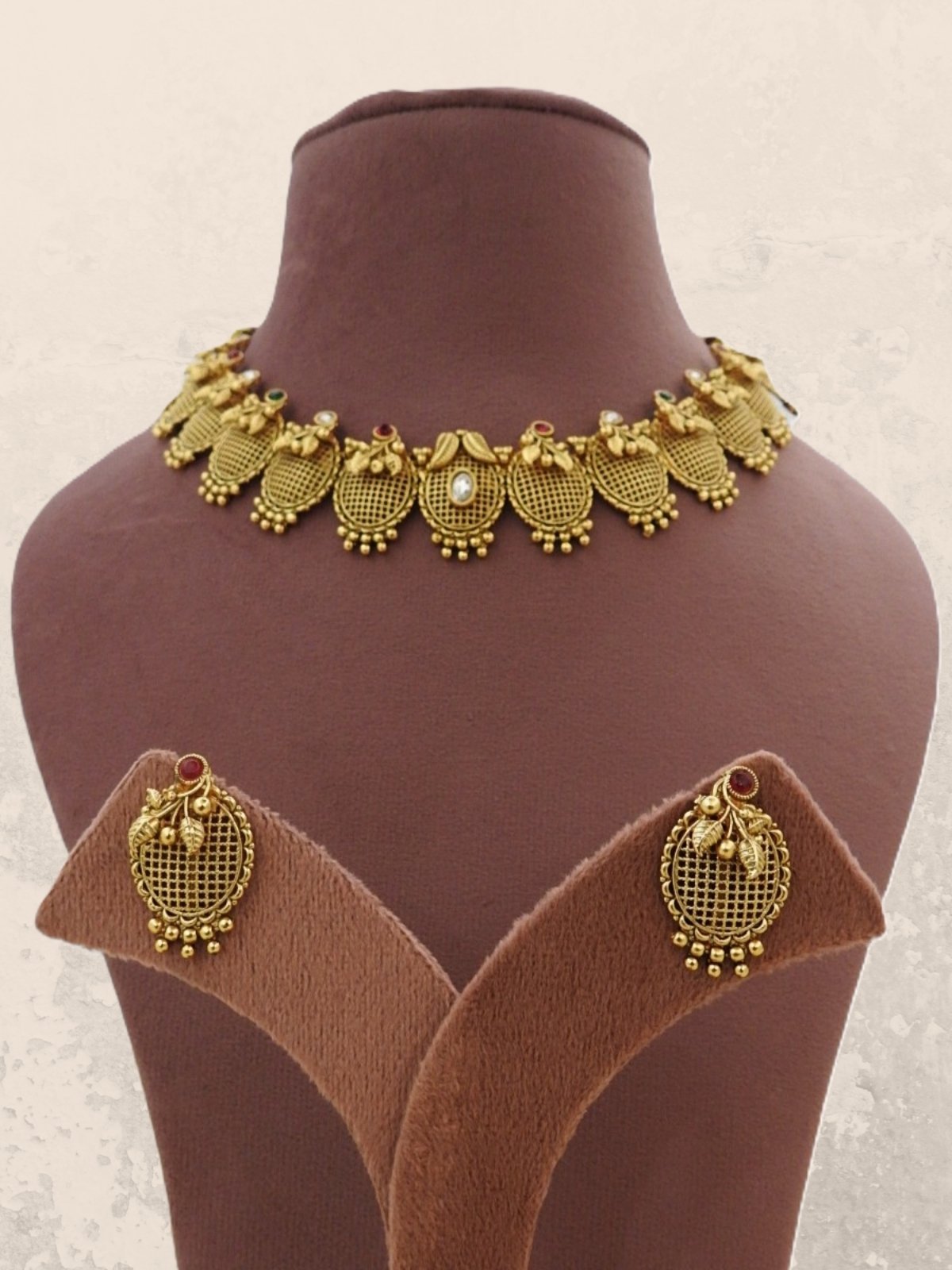Gold Mesh Choker Set