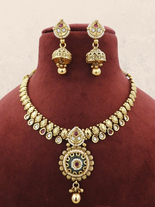 Floral Charm Necklace Set