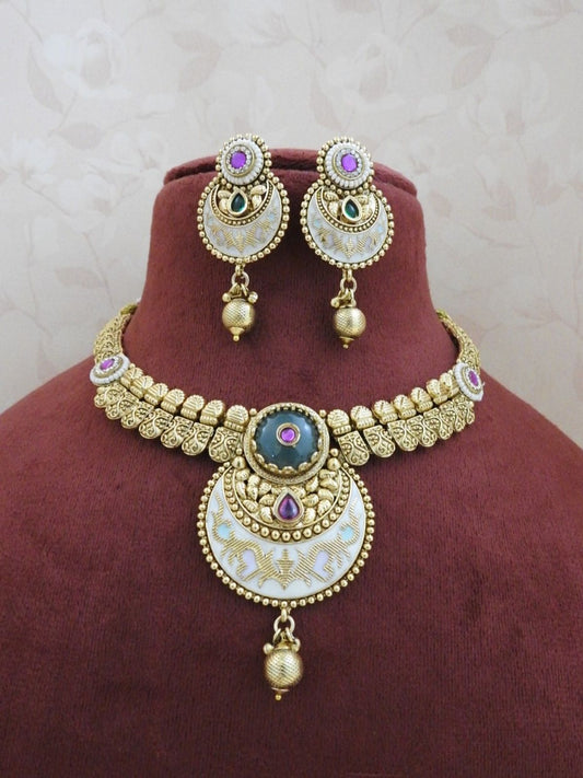 Royal Crescent Choker Set