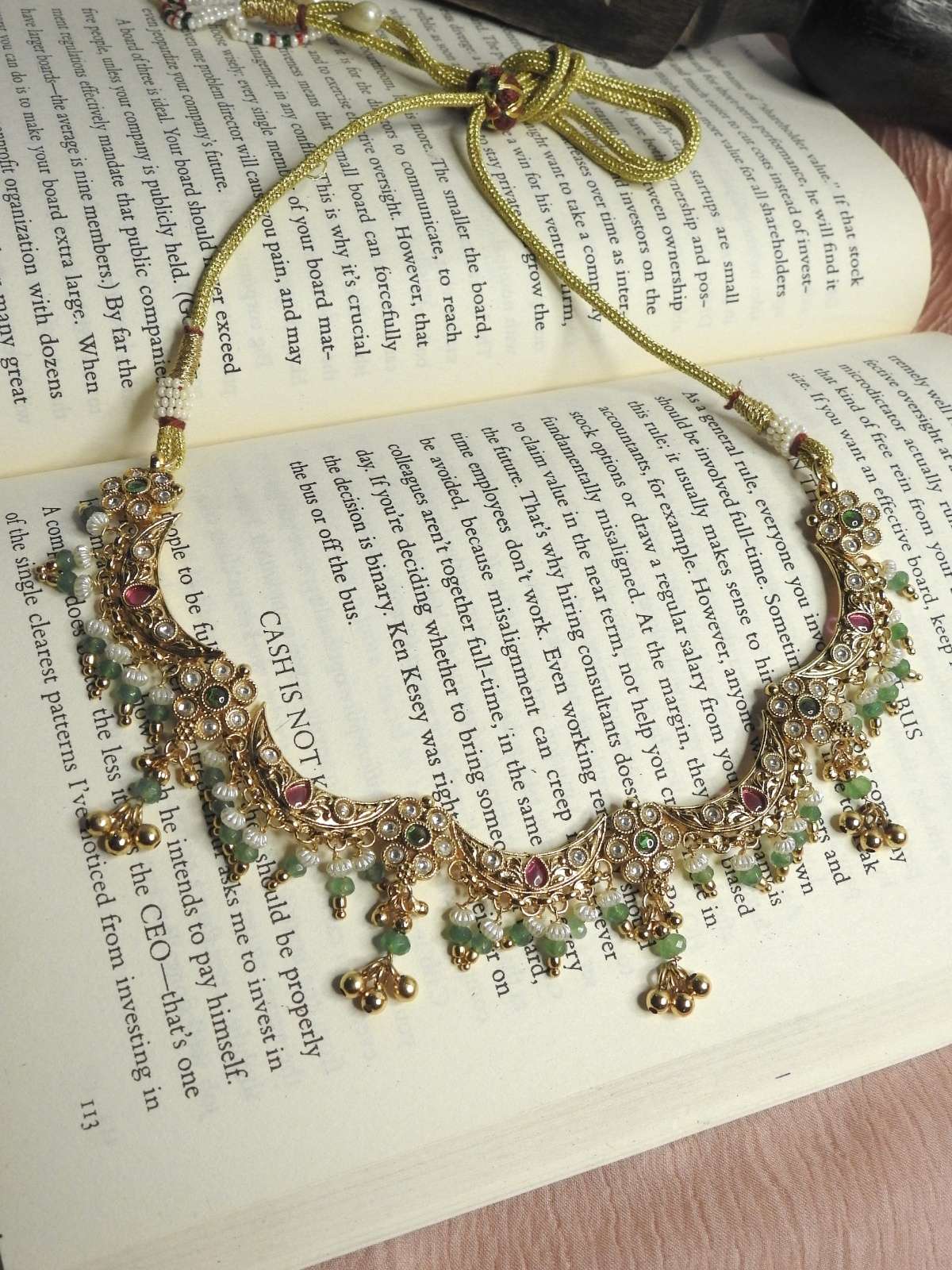 Pearl Regalia Choker Set