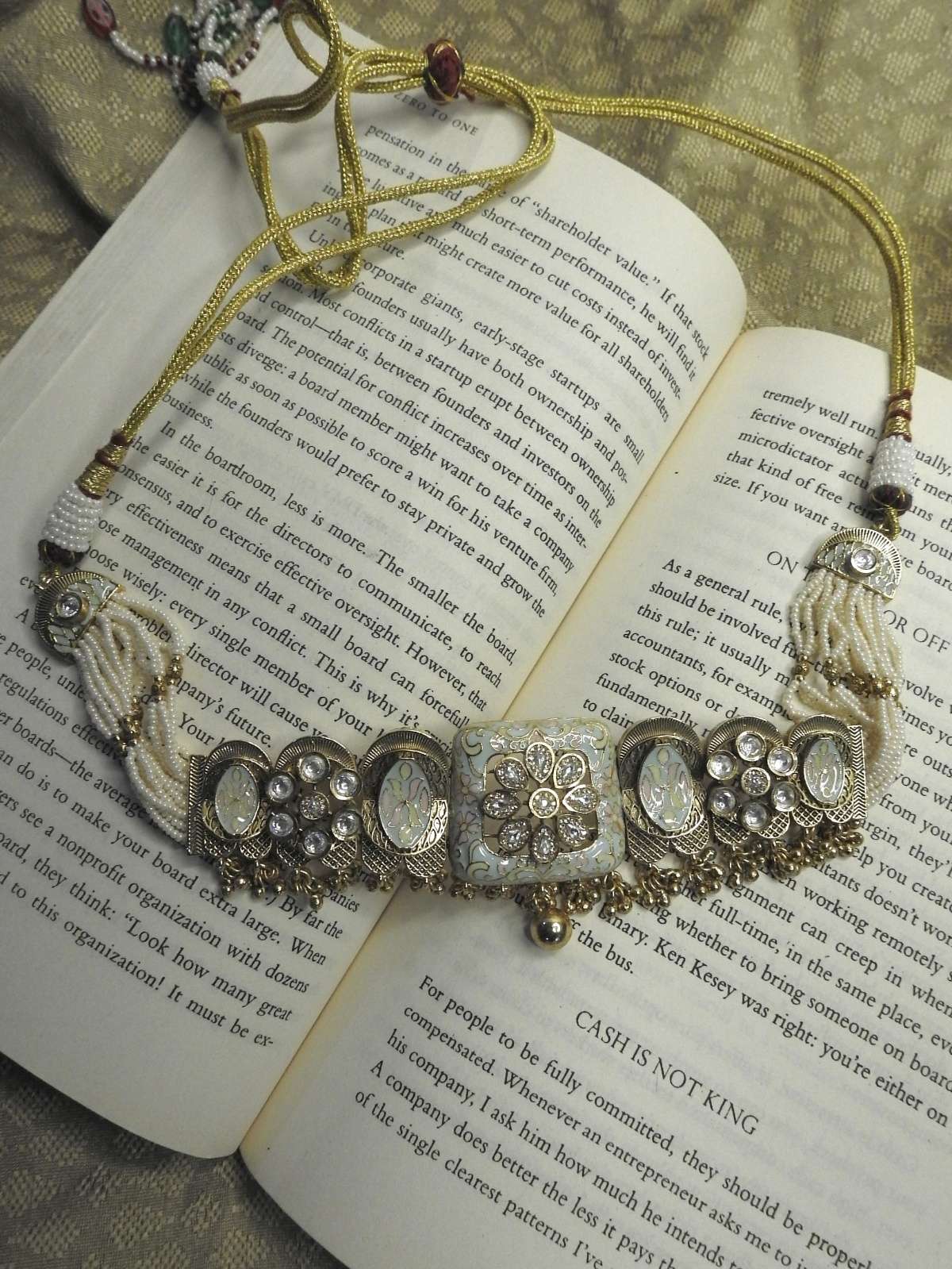 Golden Bloom Choker Set