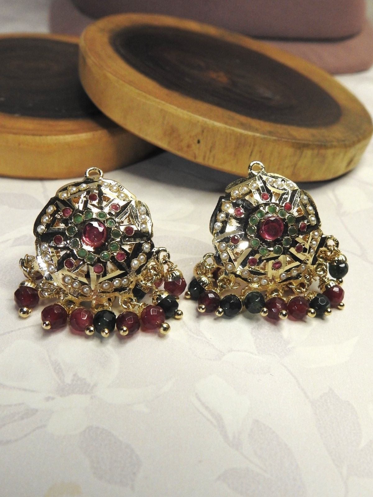 Amoli Jadau Pearl Piroyi Set