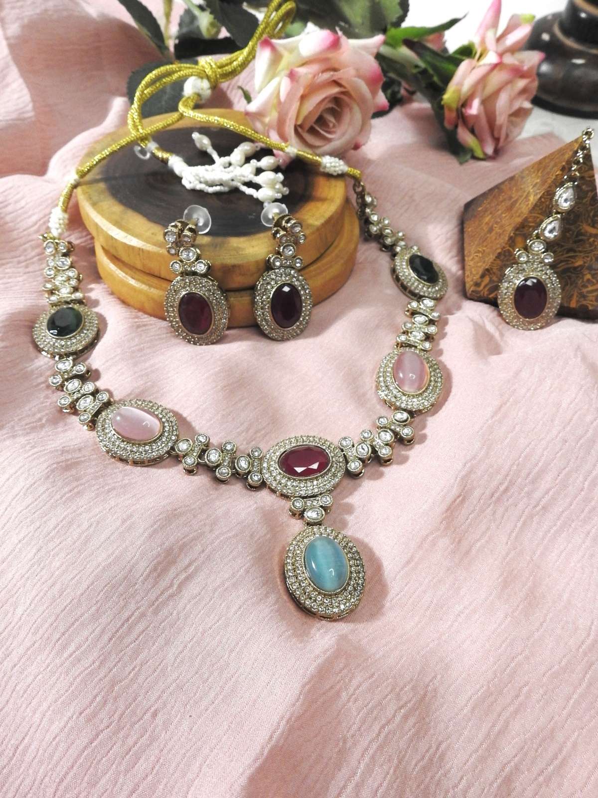 Aurelia Regal Gem Necklace Set