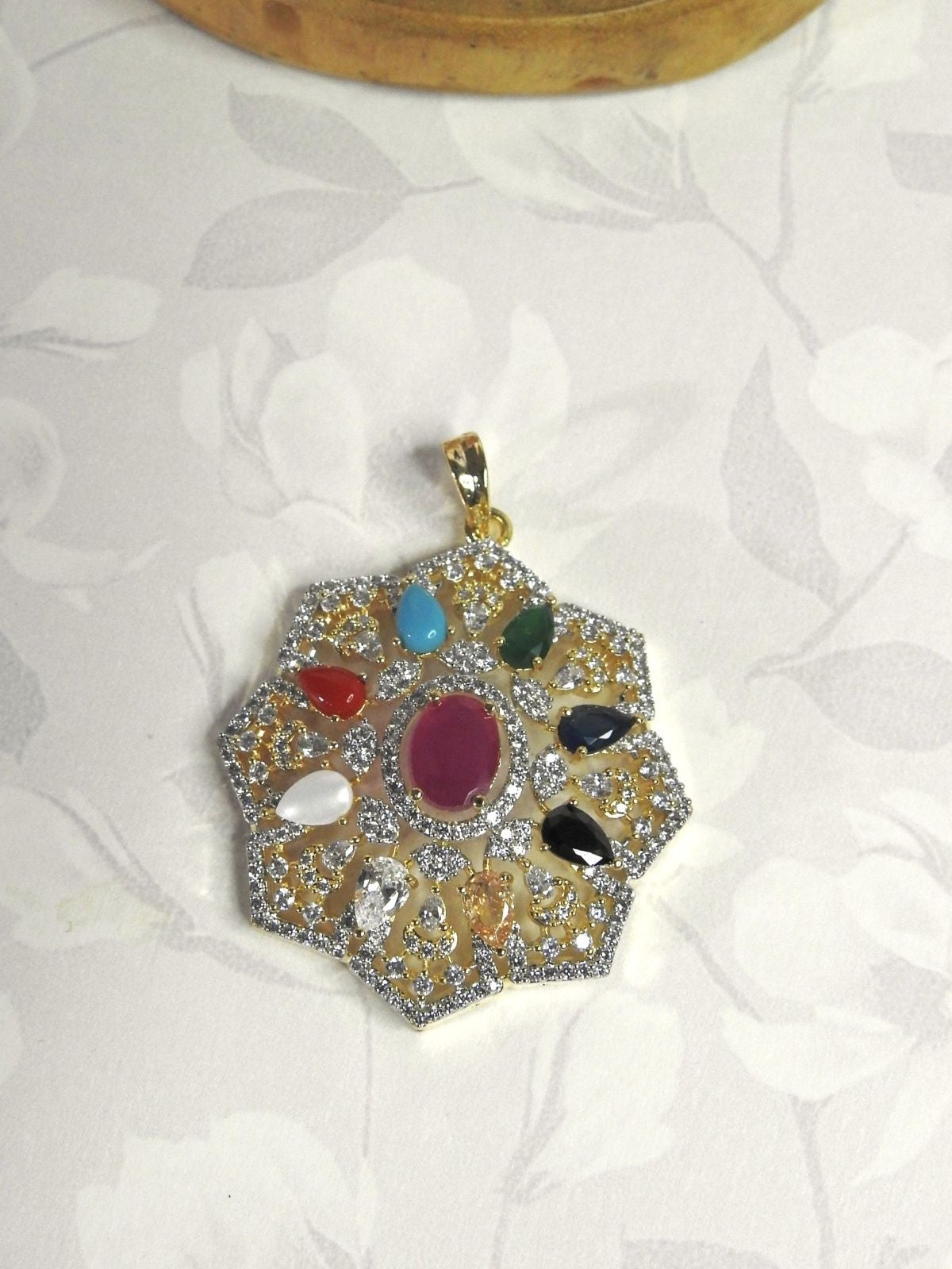 Royal Navratna Pendant Set