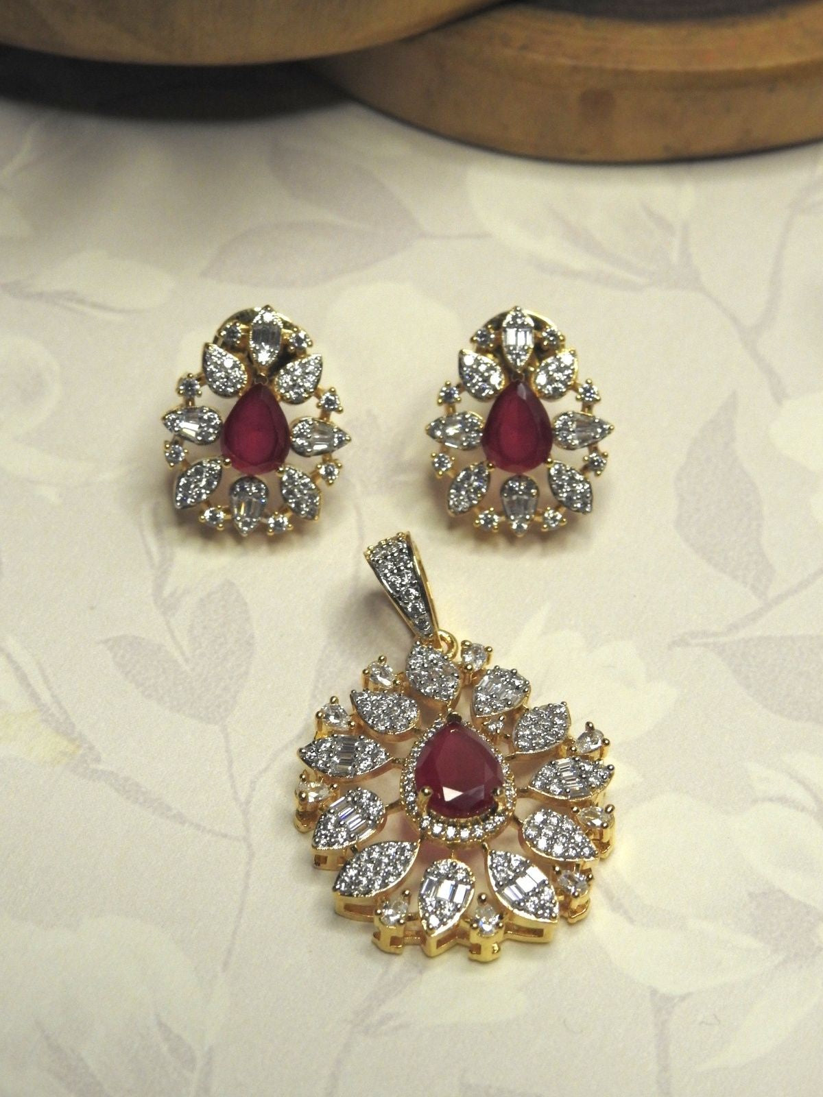 Ruby Radiance Pendant Set