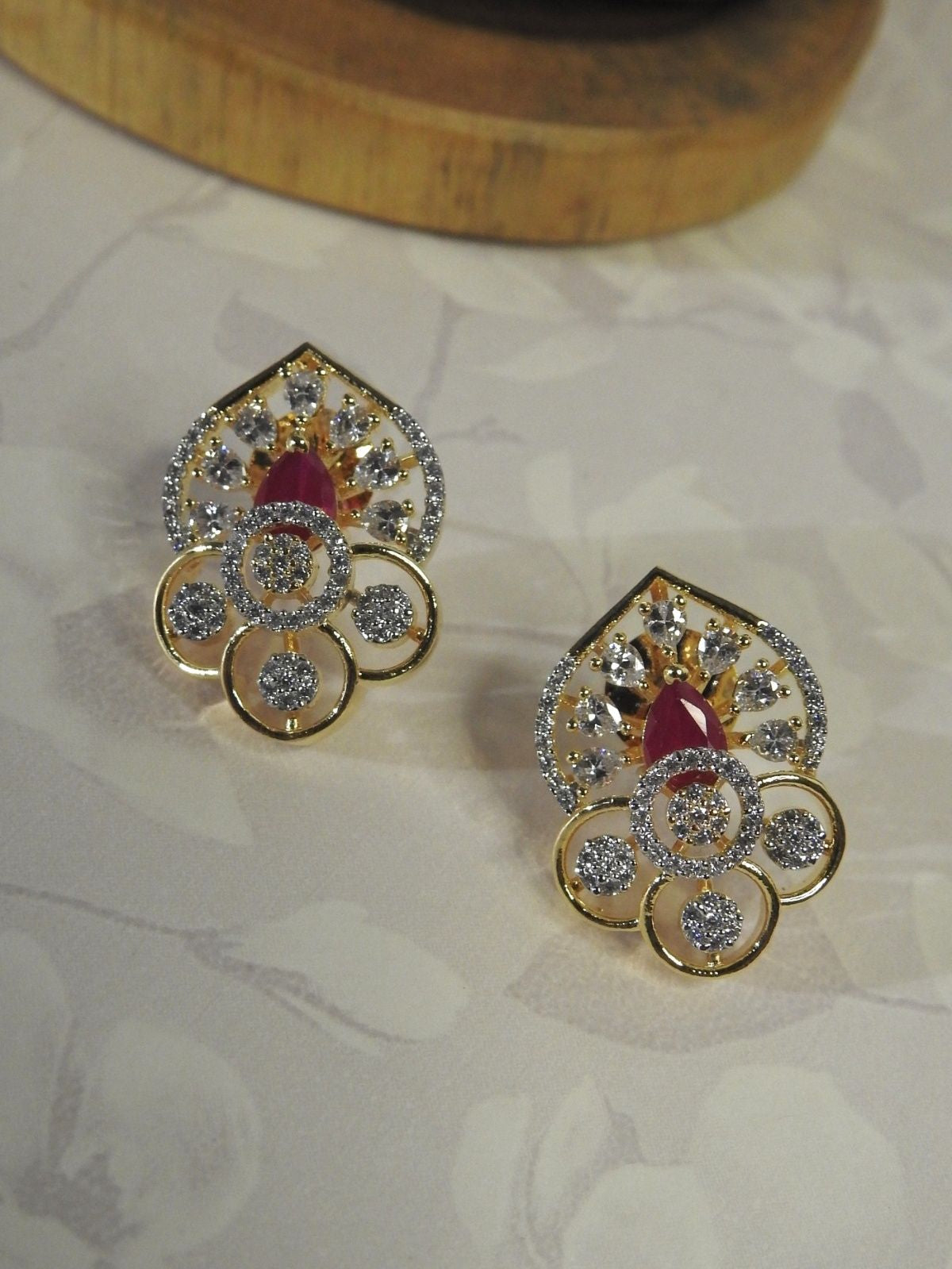 Ruby Majesty Pendant Set