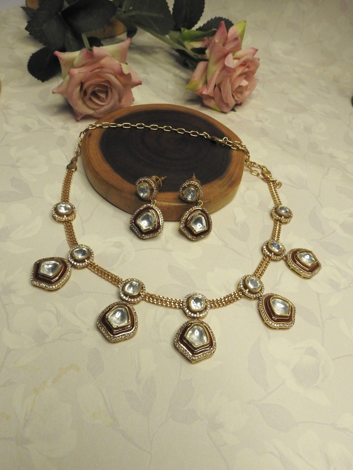 Divina Necklace Set