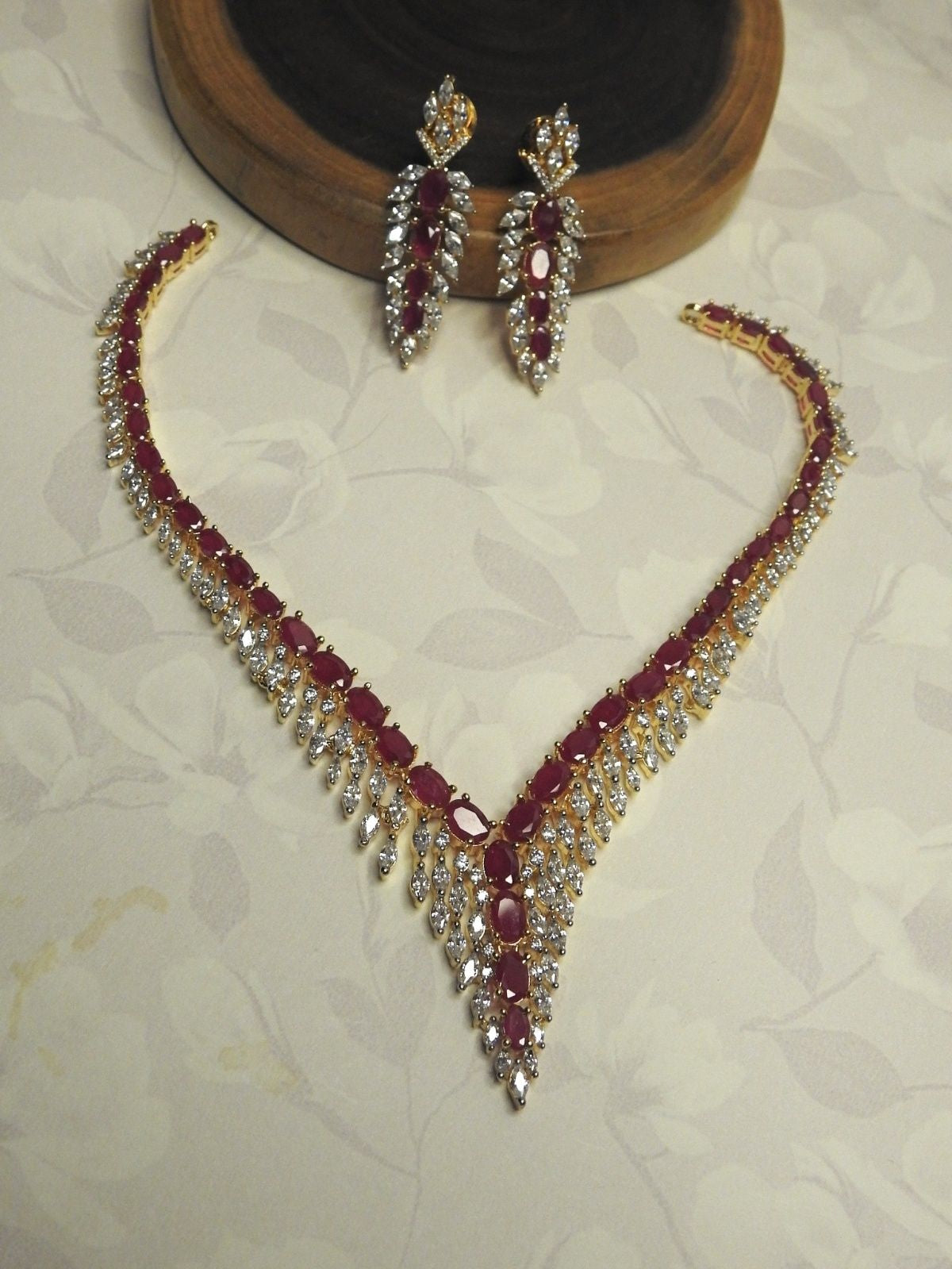Crimson Cascade Necklace Set