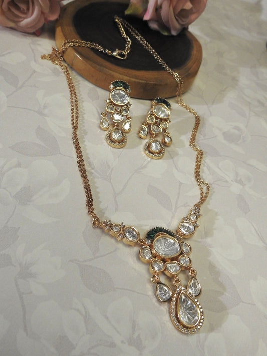 Emerald Glow Pendant Set