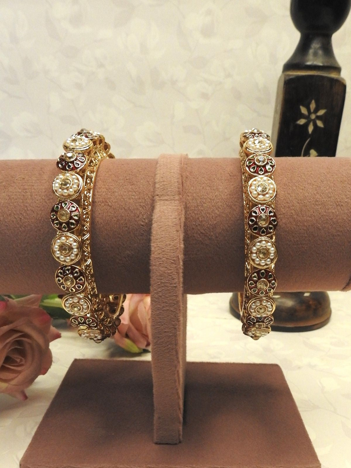 Royal Pearl Bloom Gold Bangle Set