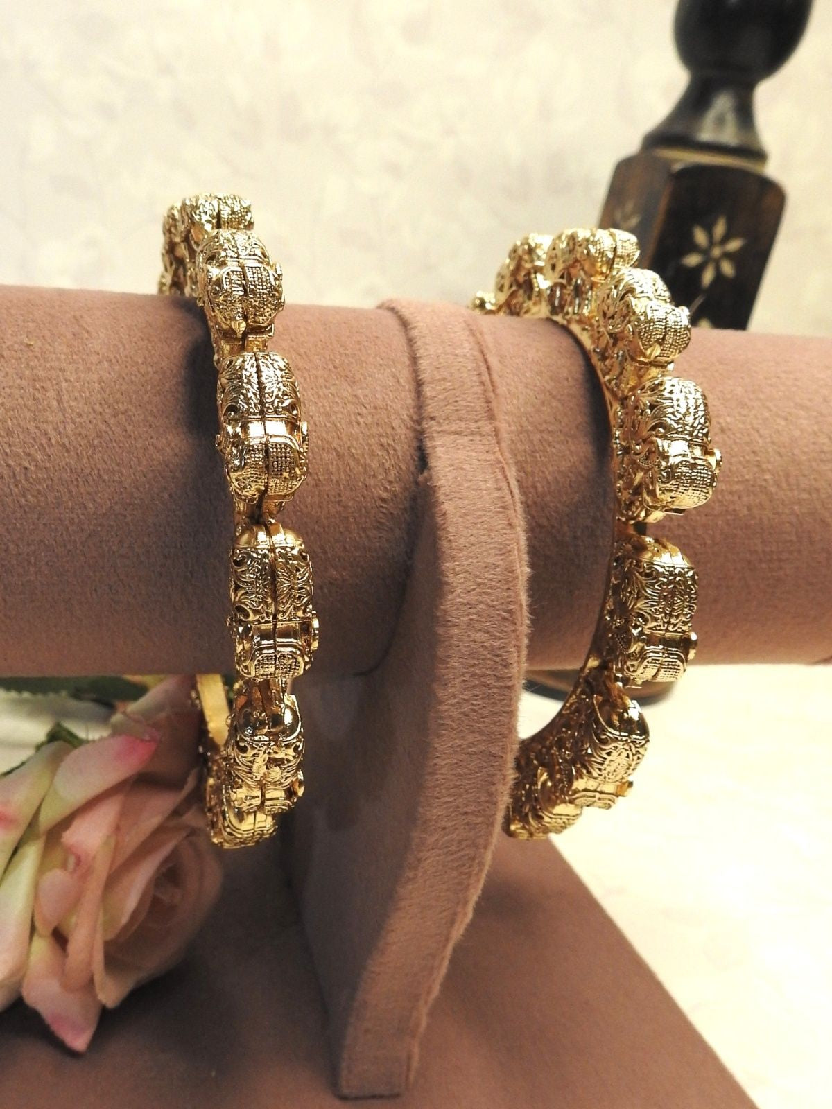 Majestic Elephant Heritage Gold Bangle Set