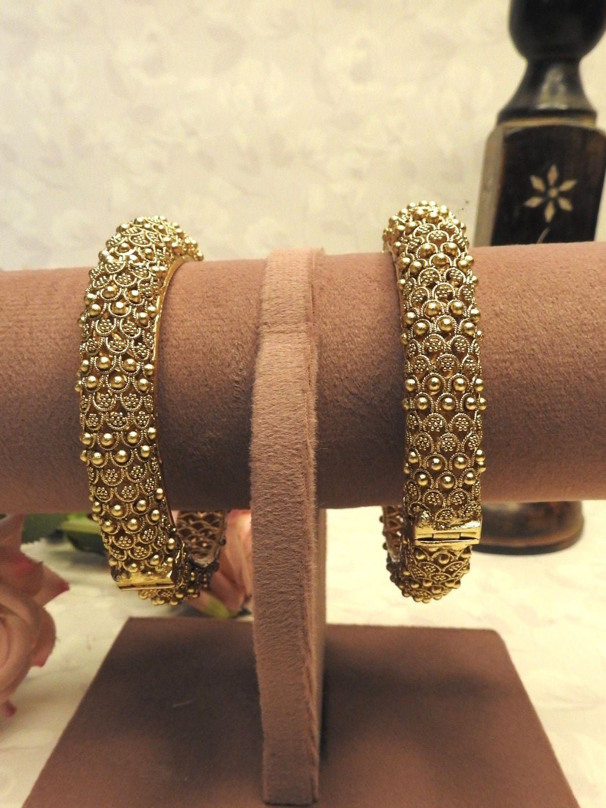 Royal Heritage Gold Bangle Set