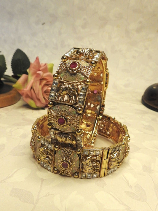 Majestic Elephant Grace Gold Bangle Set