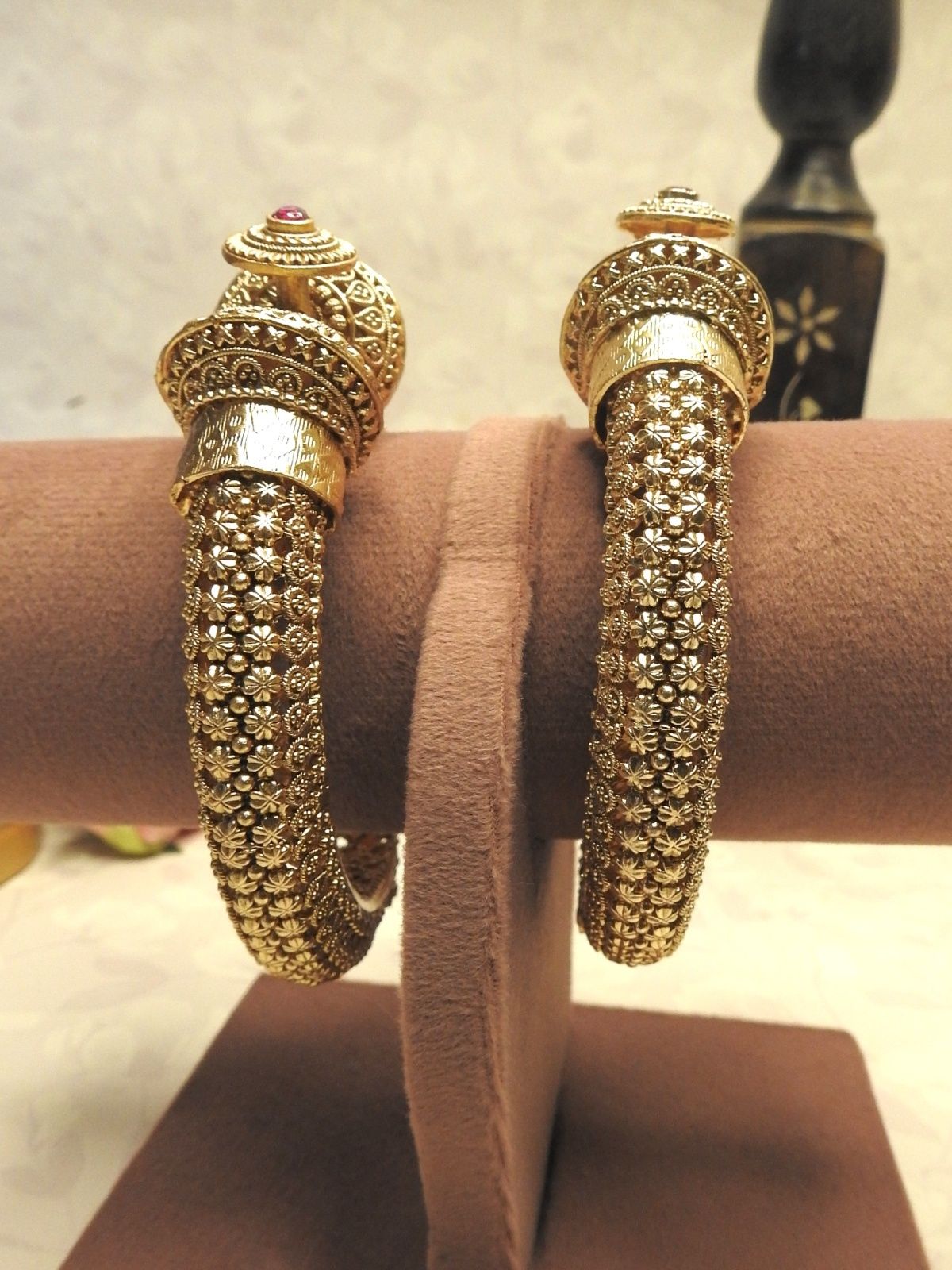 Golden Dynasty Gold Bangle Set