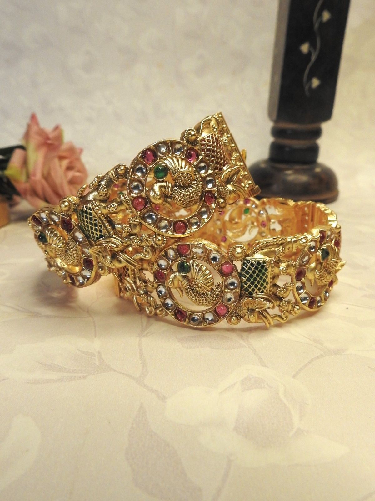 Majestic Heritage Gold Bangle Set