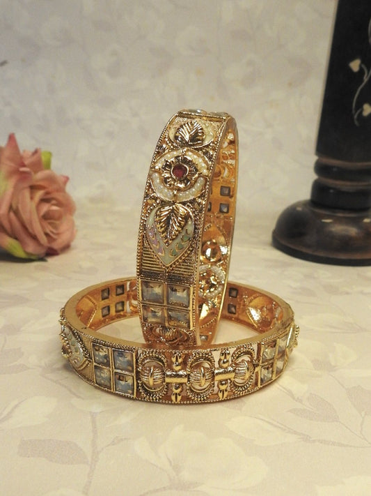 Golden Veda Bangle Set