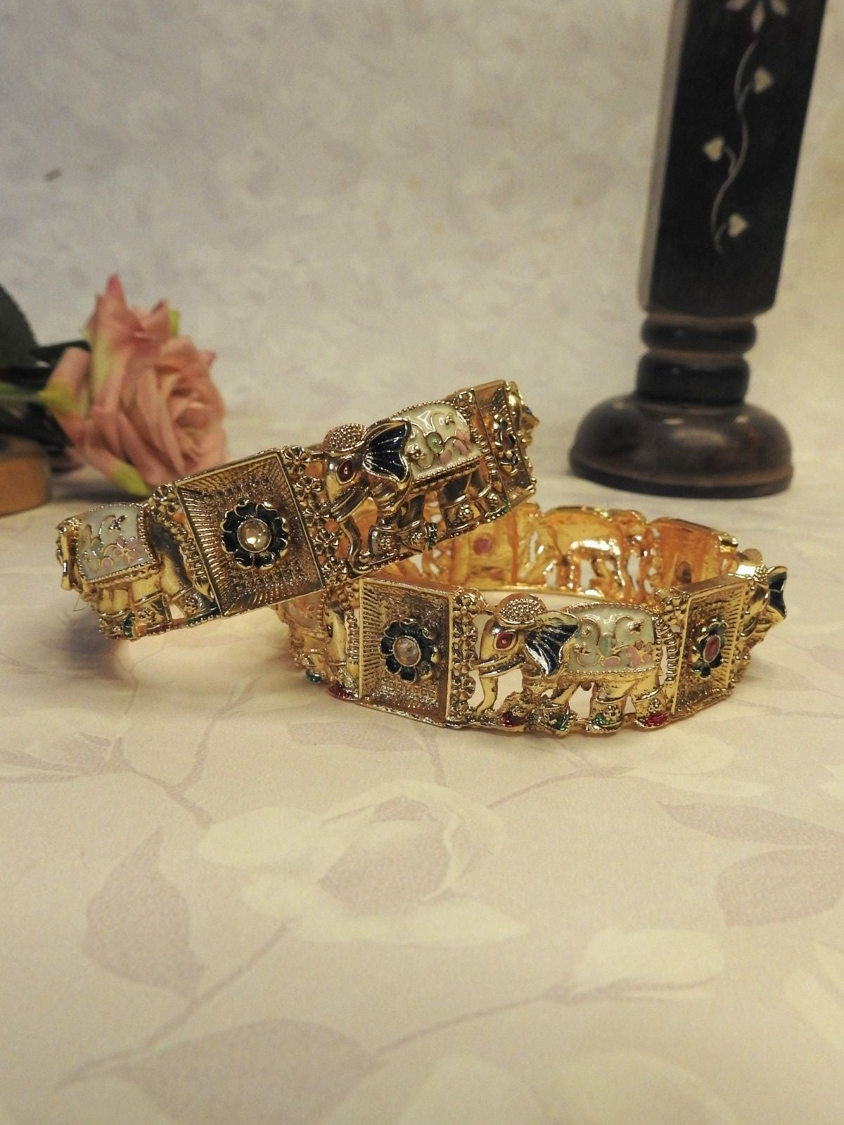 Golden Saga Gold Bangle Set