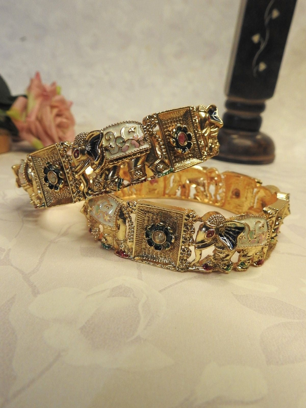 Golden Saga Gold Bangle Set