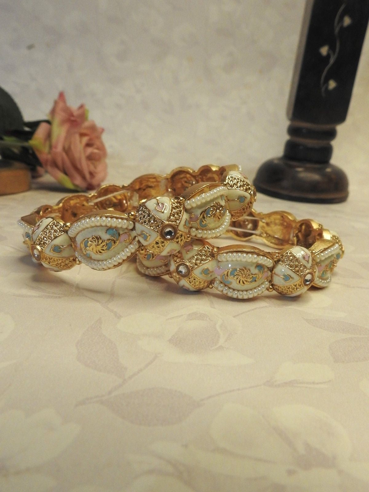 Ivory Majesty Gold Bangle Set