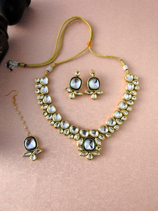 Darpan Royale Kundan Set
