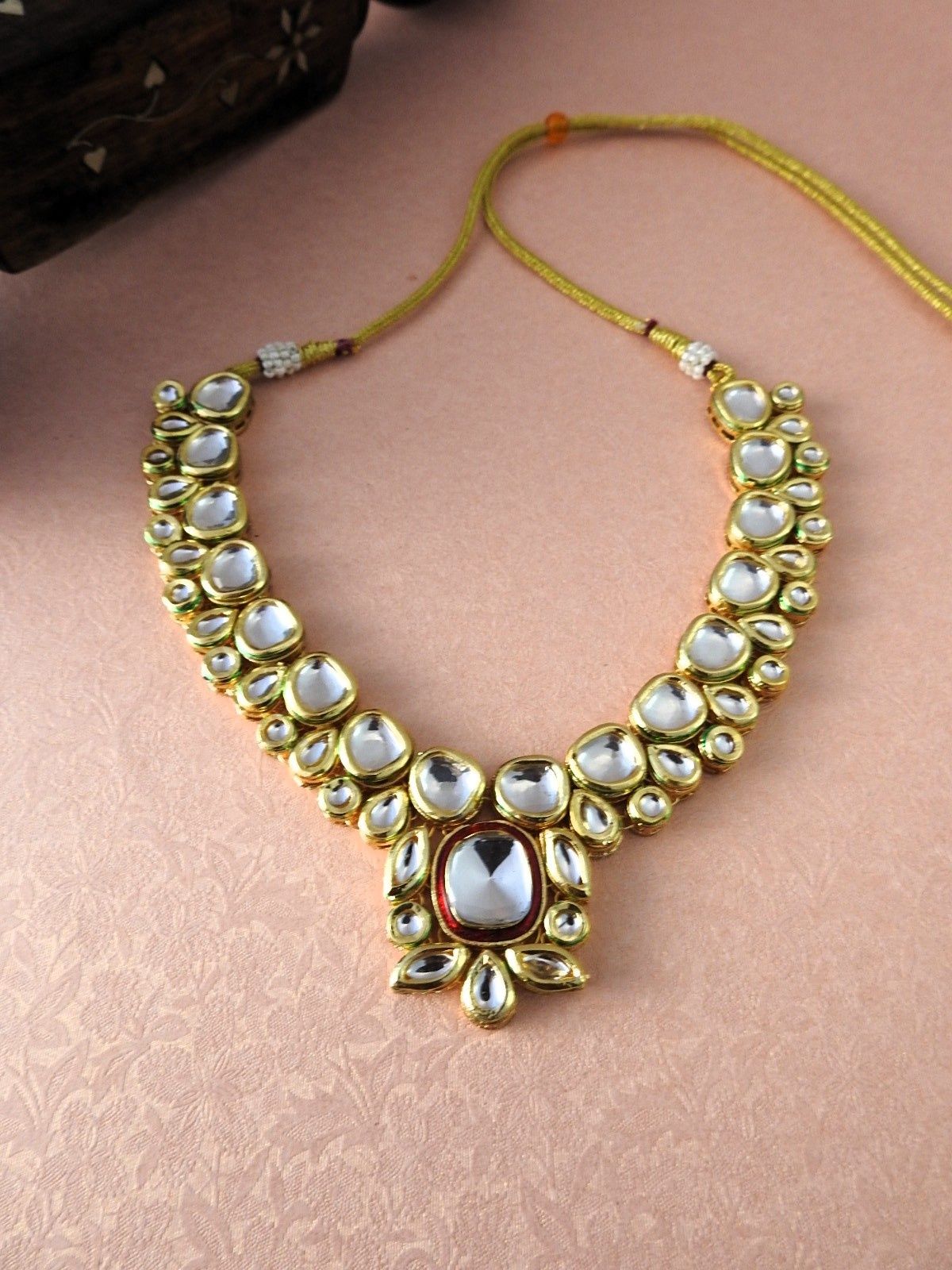 Darpan Royale Kundan Set