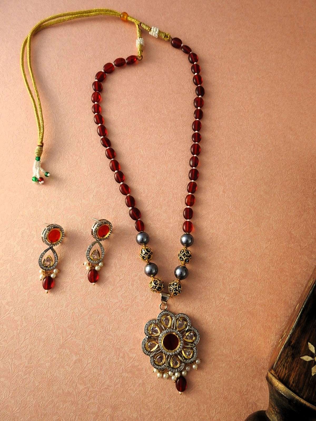 Ruhaniya Ruby Beaded Necklace Set