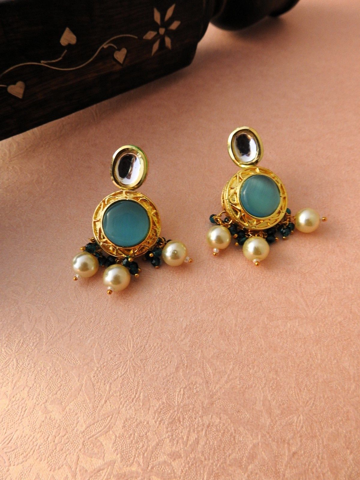 Ocean Bloom Beaded Choker Set