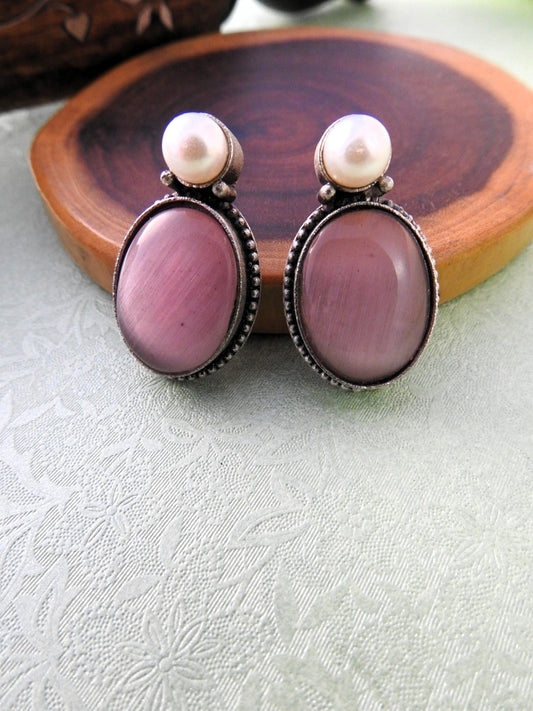 Pearl Radiance Stud Earrings