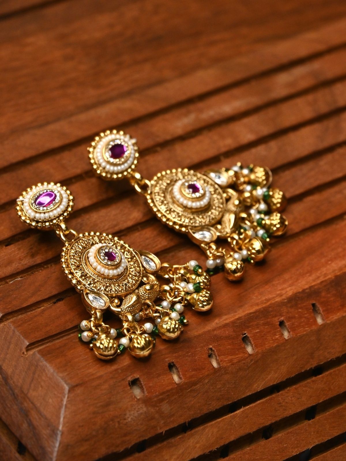 Regal Touch Gold Plated Necklace Set