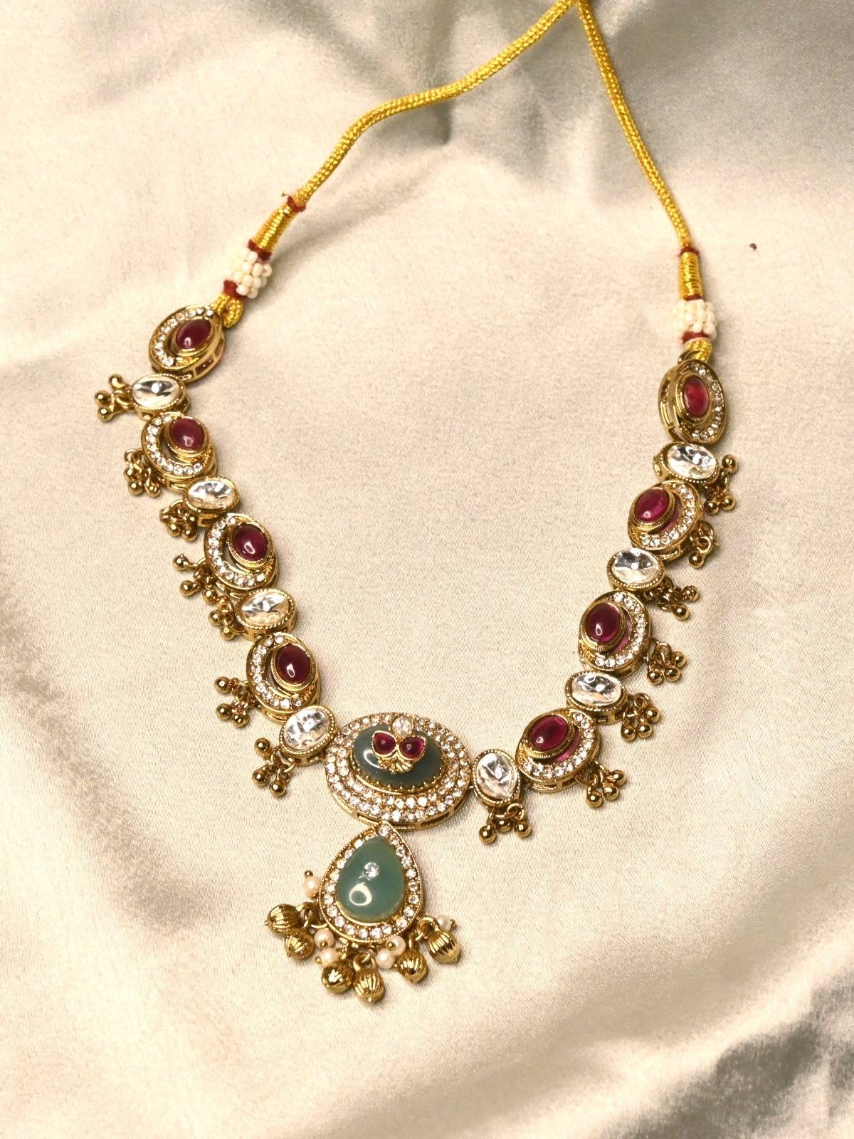 Regalia Grace Necklace Set