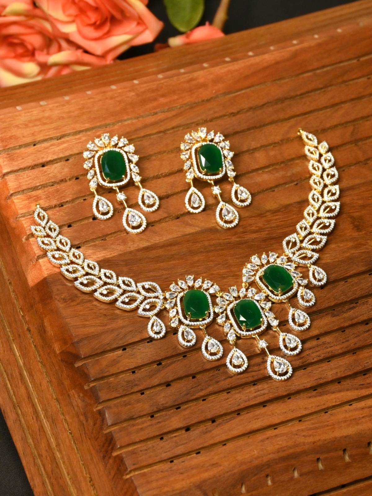 Emerald Royale Statement Necklace Set