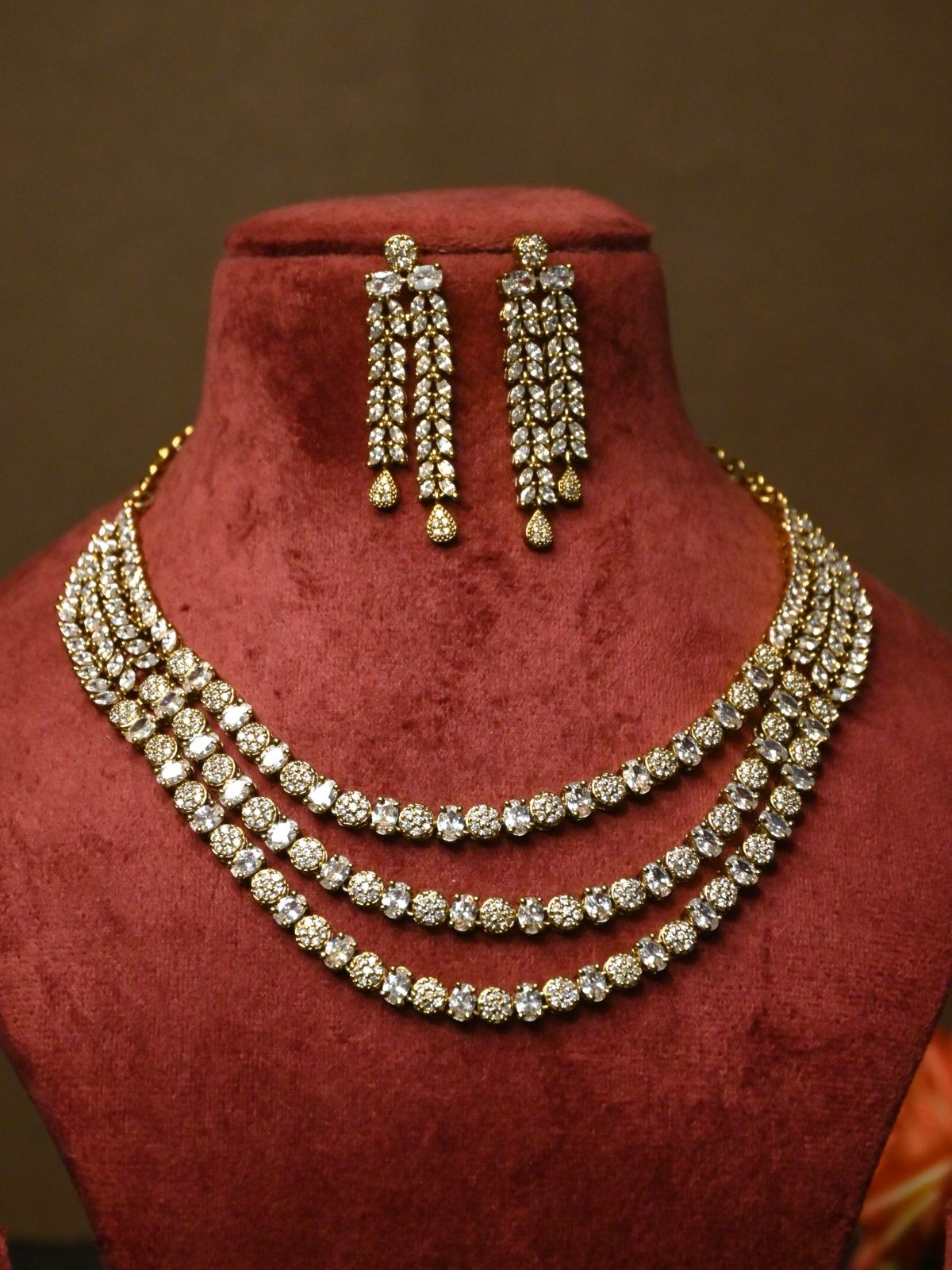 Radiant Cascade AD Necklace Set