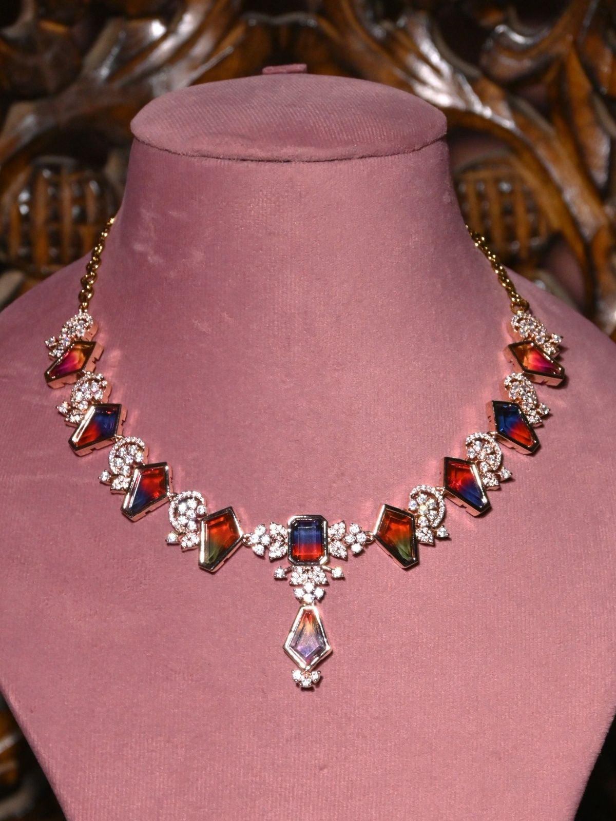 Aurora Glow Necklace Set