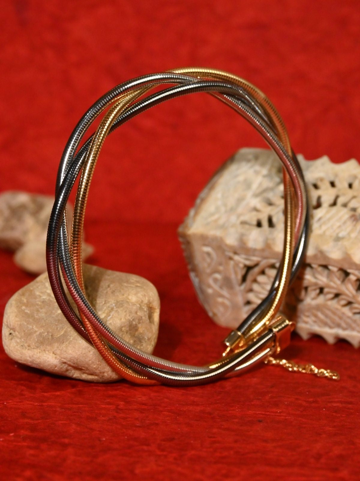 Signature Twist Necklace