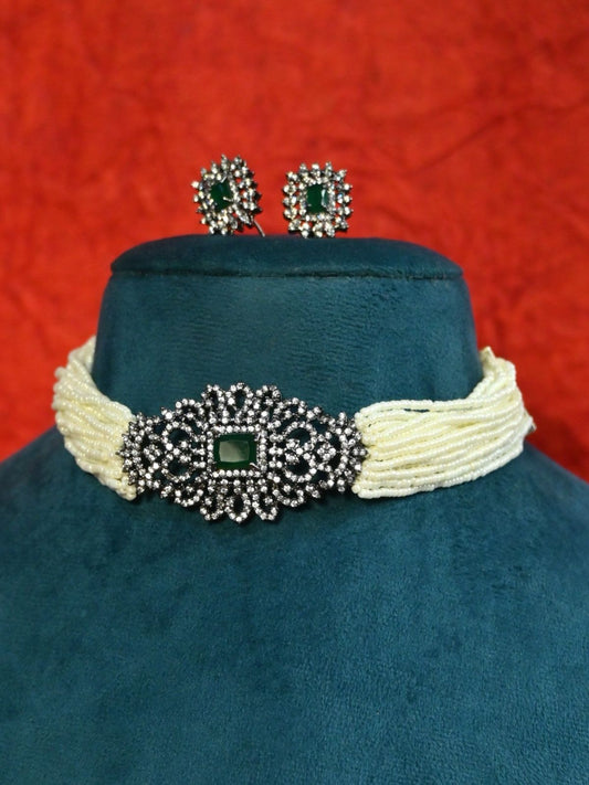 The Emerald Empress Choker Set