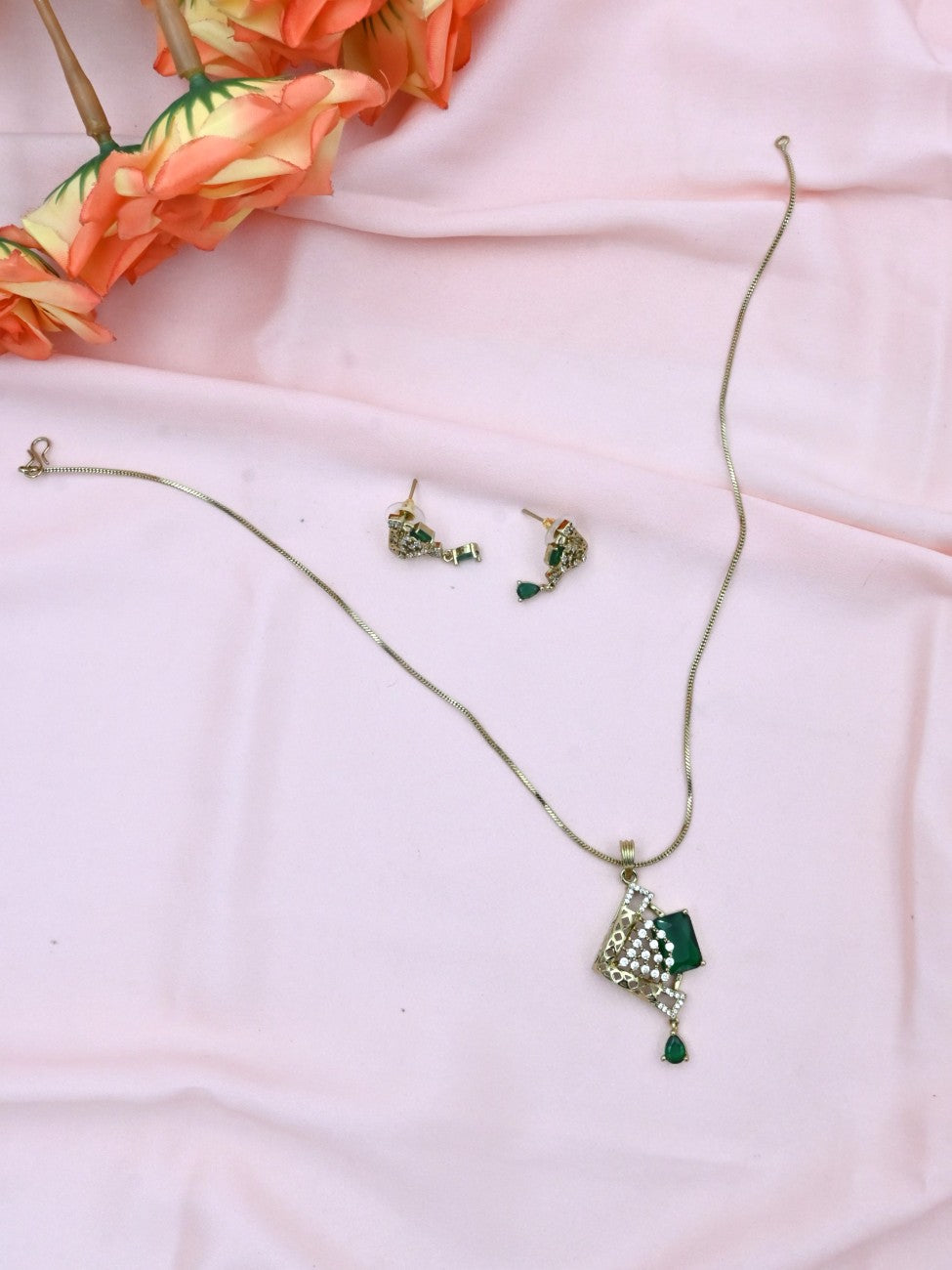 Glam Edge American Diamond Pendant Set