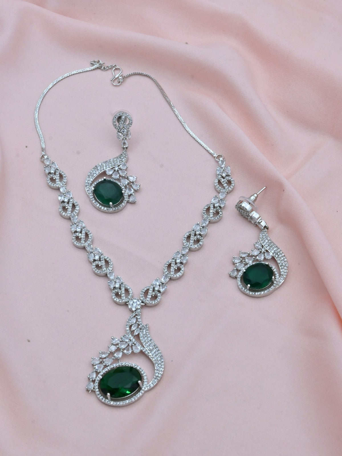 Emerald Charm AD Necklace Set