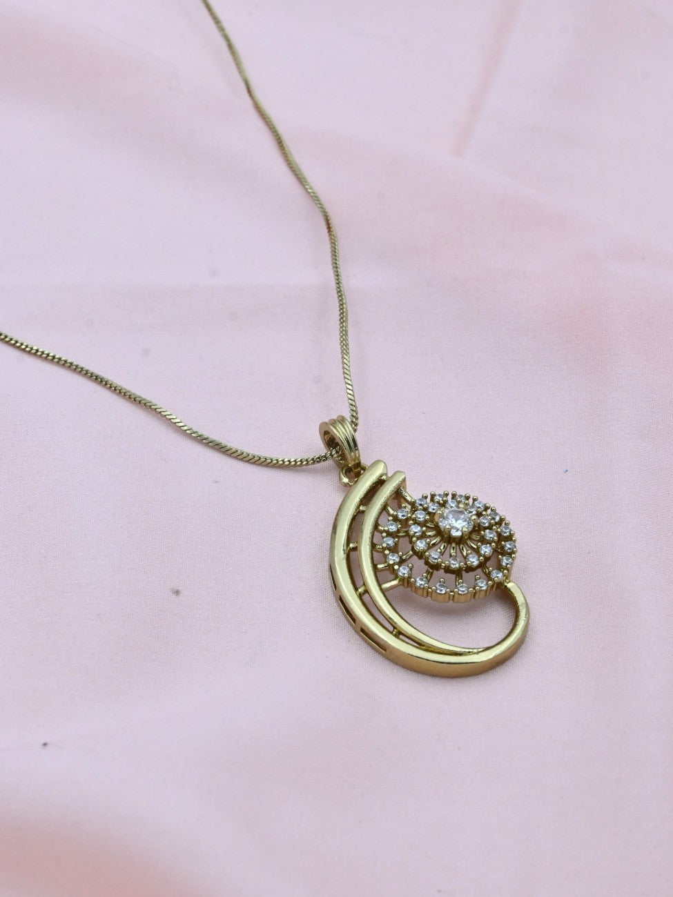 Blossom American Diamond Pendant Set