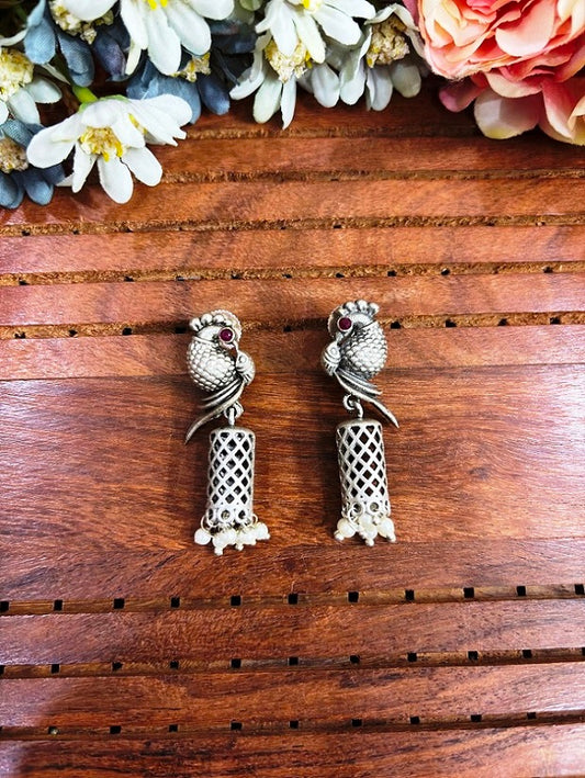 Vintage Charm Mesh Earrings